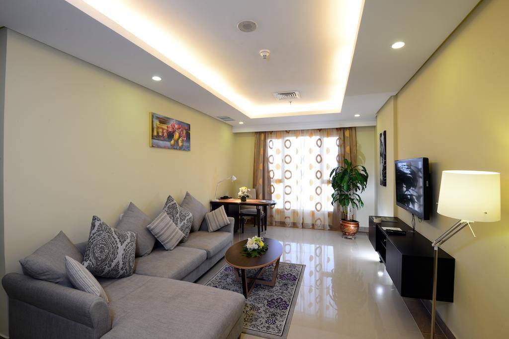 The Venue Resident (Adults Only) Aparthotel Kuwait City ภายนอก รูปภาพ